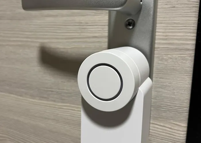 Lejlighed - Wohnung, 3 Schlafzimmer, Balkon - Kernsaniert!!!