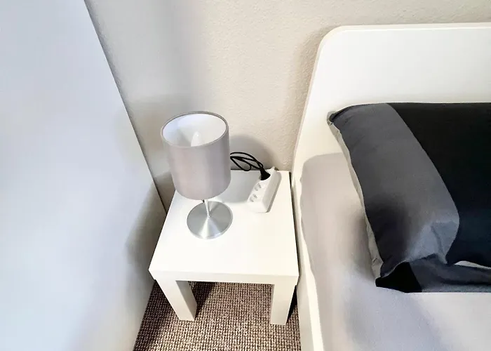 - Wohnung, 3 Schlafzimmer, Balkon - Kernsaniert!!! Paderborn